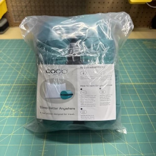 Almohada ajustable para camping de viaje Coop Home Goods espuma viscoelástica y microfibra NUEVA