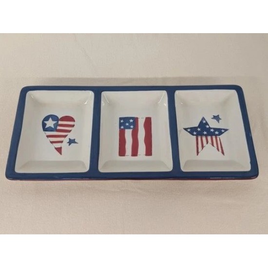 Plato de servir Sonoma Home Goods patriótico dividido de 3 secciones